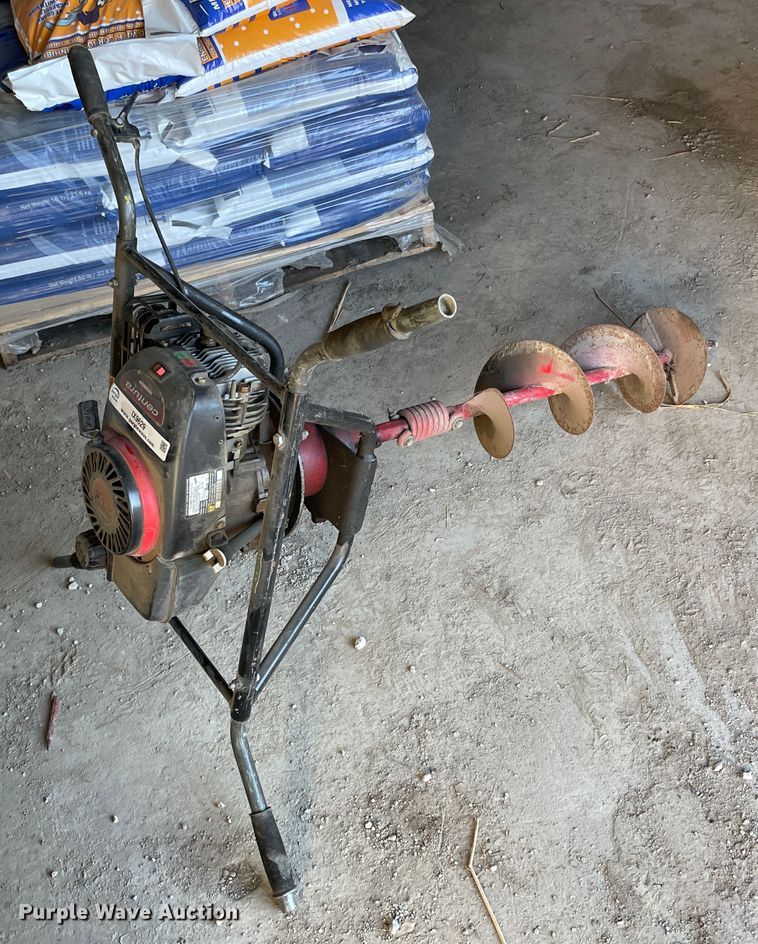 image for item IX9629 Tecumseh Centura  post hole auger