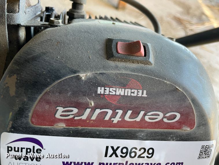 image for item IX9629 Tecumseh Centura  post hole auger