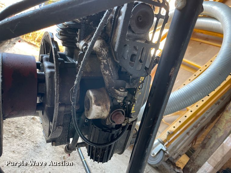 image for item IX9629 Tecumseh Centura  post hole auger