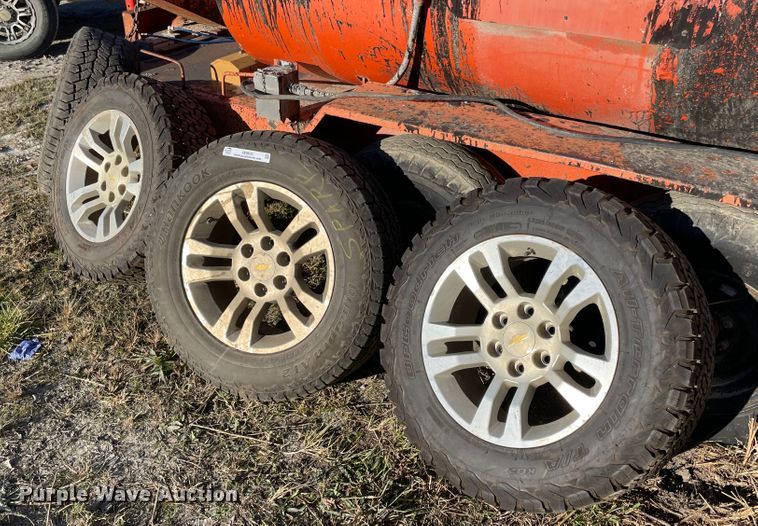 image for item IX9631 (4) LT265/65R18 tires