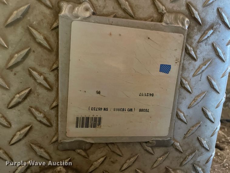 image for item IX9633 Fuel tank