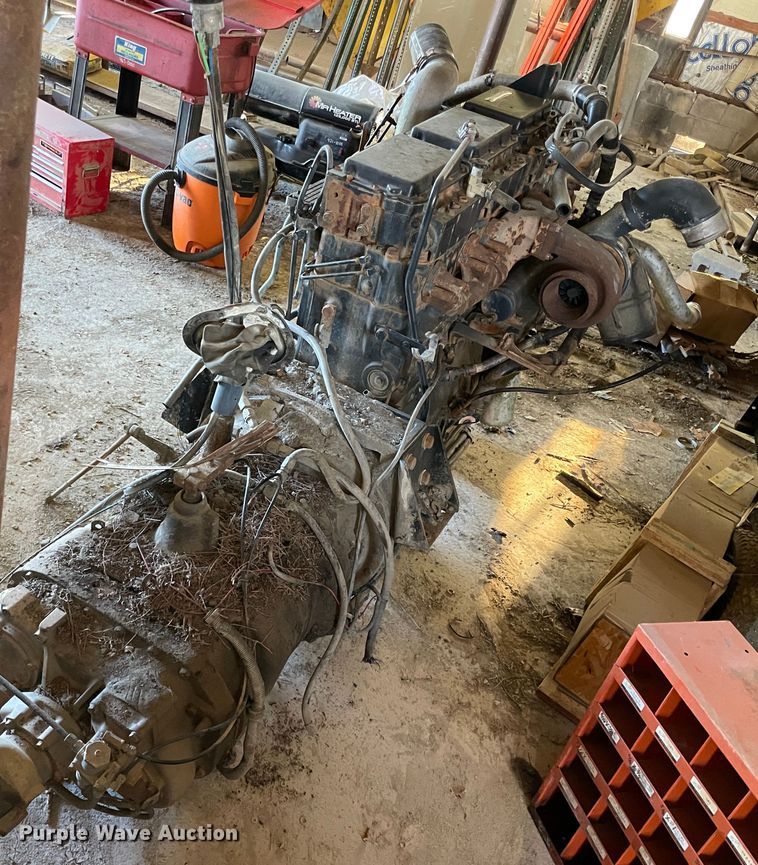 image for item IX9636 Cummins  engine