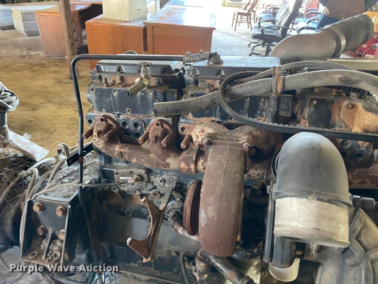 image for item IX9636 Cummins  engine