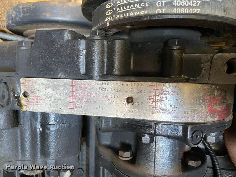 image for item IX9636 Cummins  engine