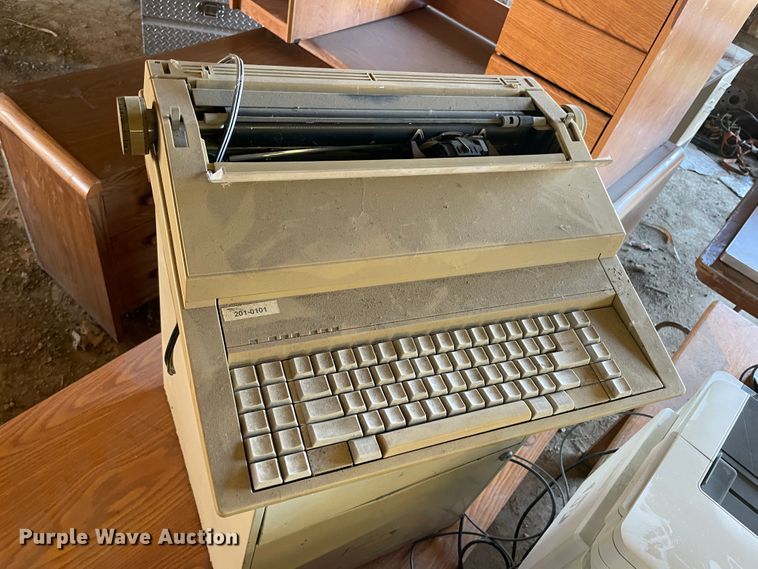 image for item IX9639 Electronics