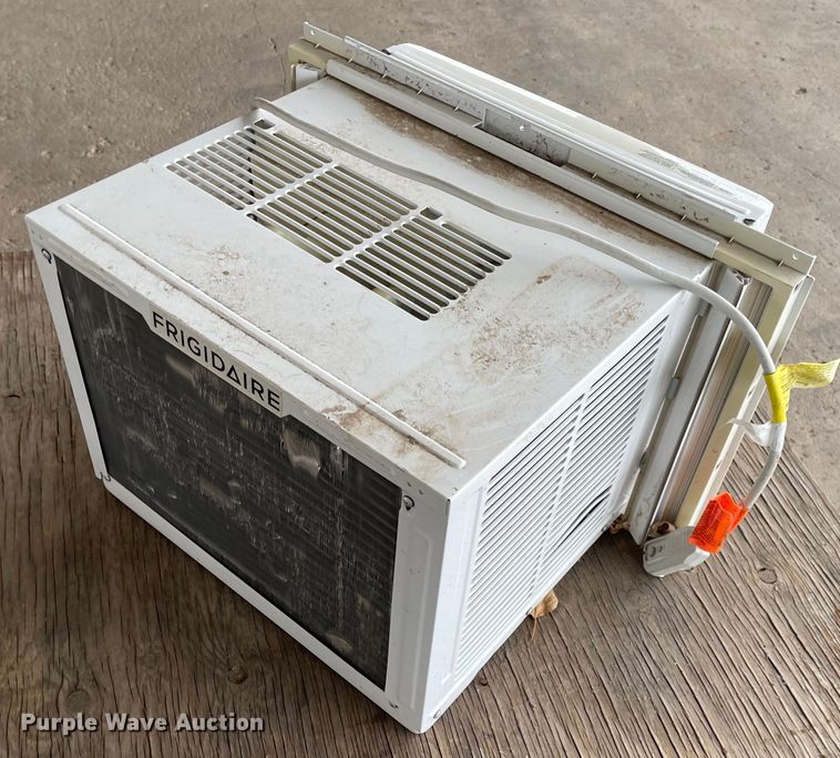 image for item IY9778 Frigidaire  air conditioner