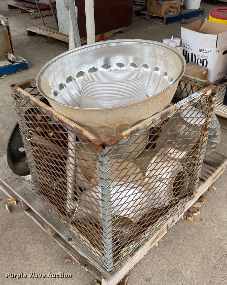 image for item IY9781 Tools