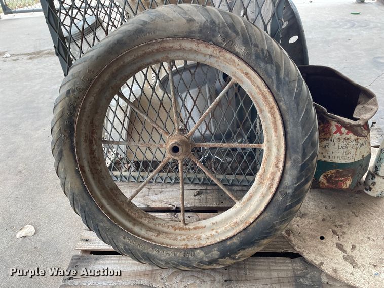 image for item IY9781 Tools