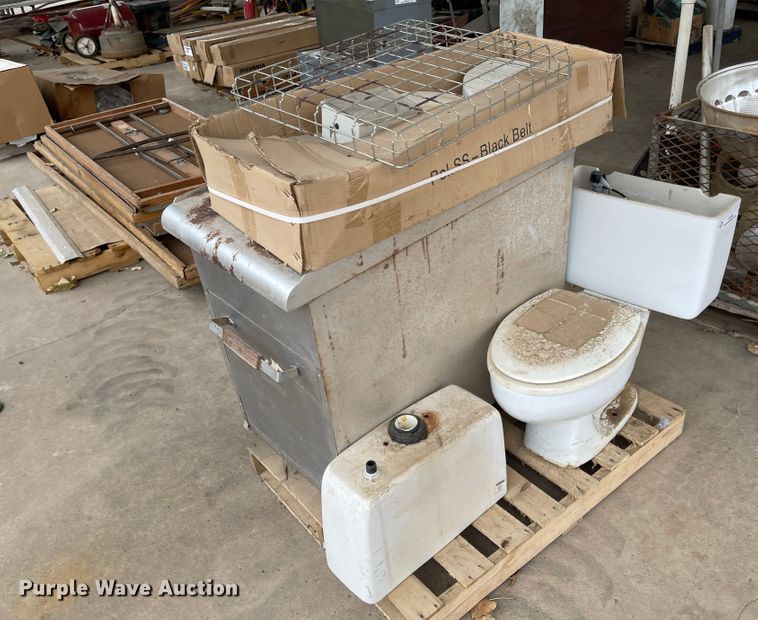 image for item IY9782 Tools