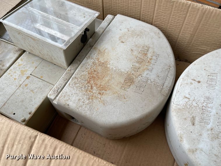 image for item IY9782 Tools