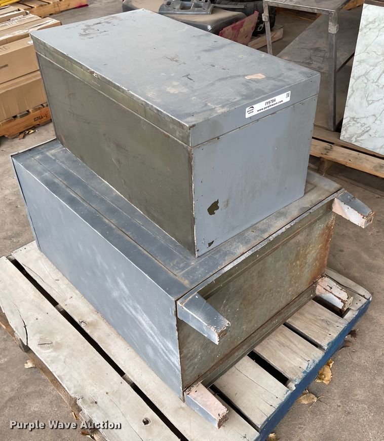 image for item IY9784 (2) file cabinets