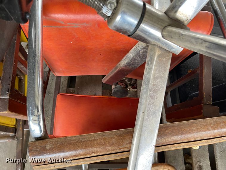 image for item IY9787 (9) chairs