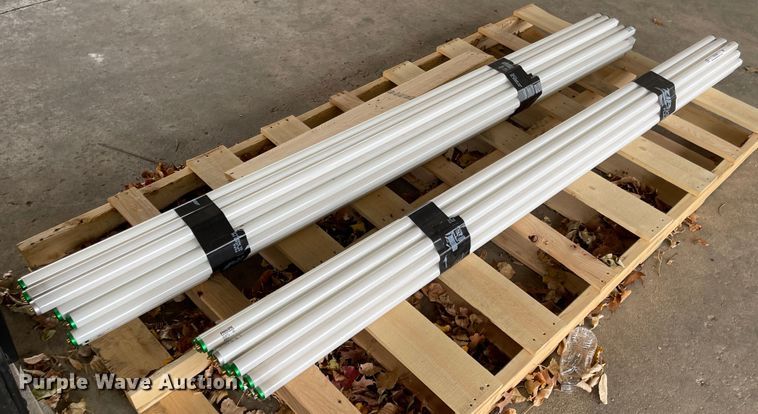 image for item IY9788 (39) T12 fluorescent bulbs