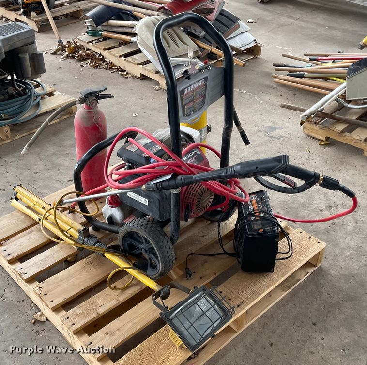 image for item IY9795 Tools