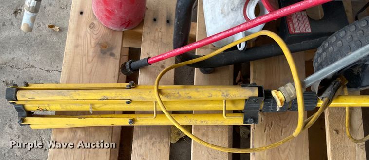 image for item IY9795 Tools