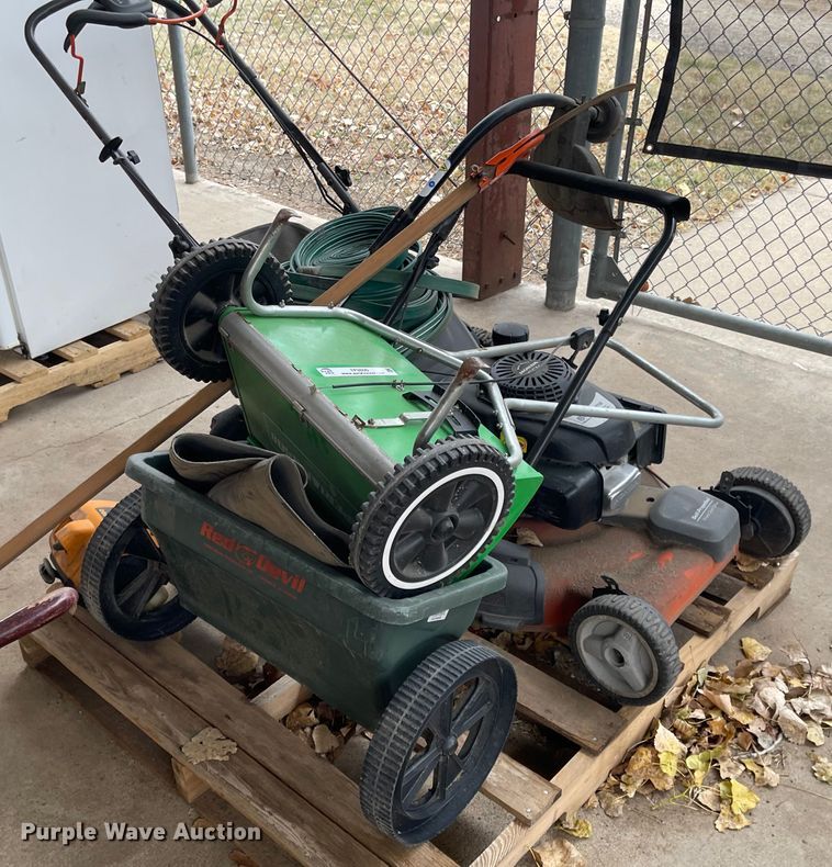 image for item IY9800 Lawn and garden equipment