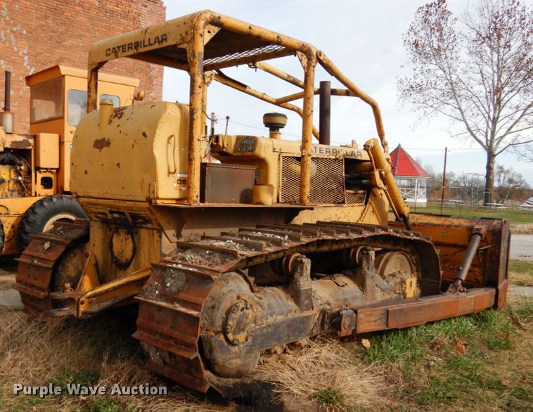 image for item JI9337 Caterpillar D6C  dozer