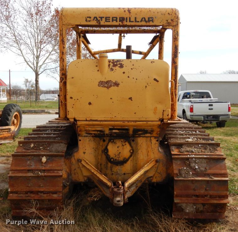image for item JI9337 Caterpillar D6C  dozer