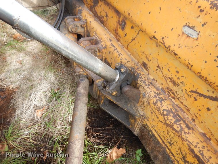 image for item JI9337 Caterpillar D6C  dozer