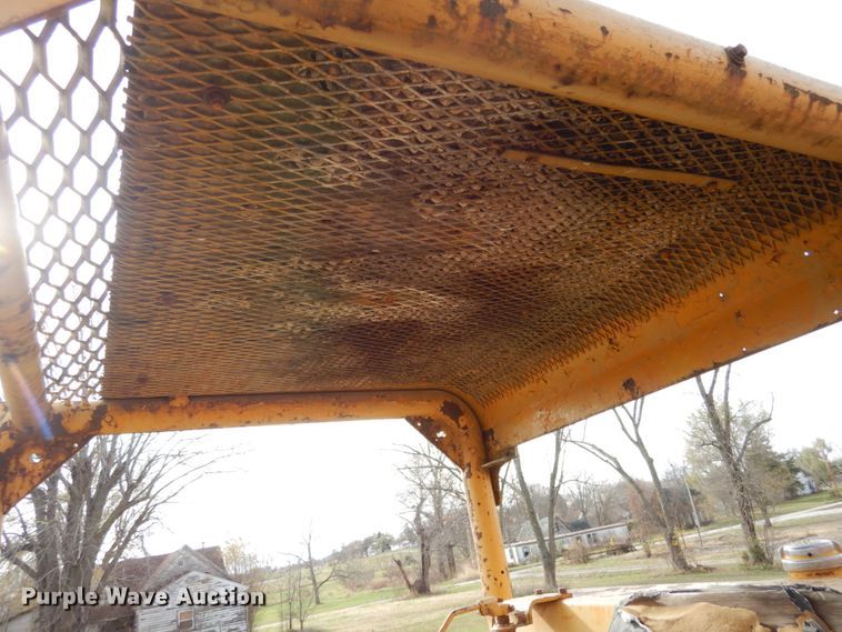 image for item JI9337 Caterpillar D6C  dozer