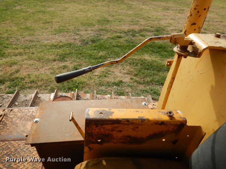 image for item JI9337 Caterpillar D6C  dozer