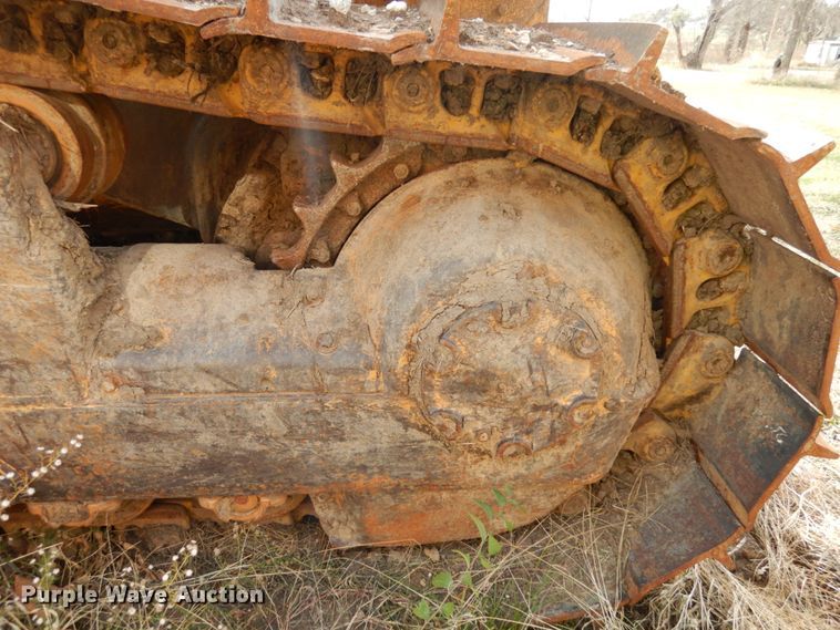 image for item JI9337 Caterpillar D6C  dozer