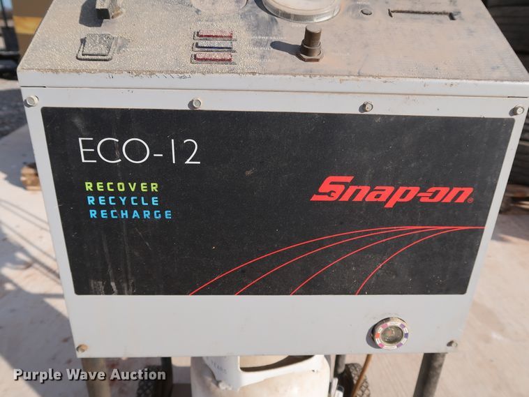 image for item JP9305 SnapOn ECO-12 EEAC307 AC machine