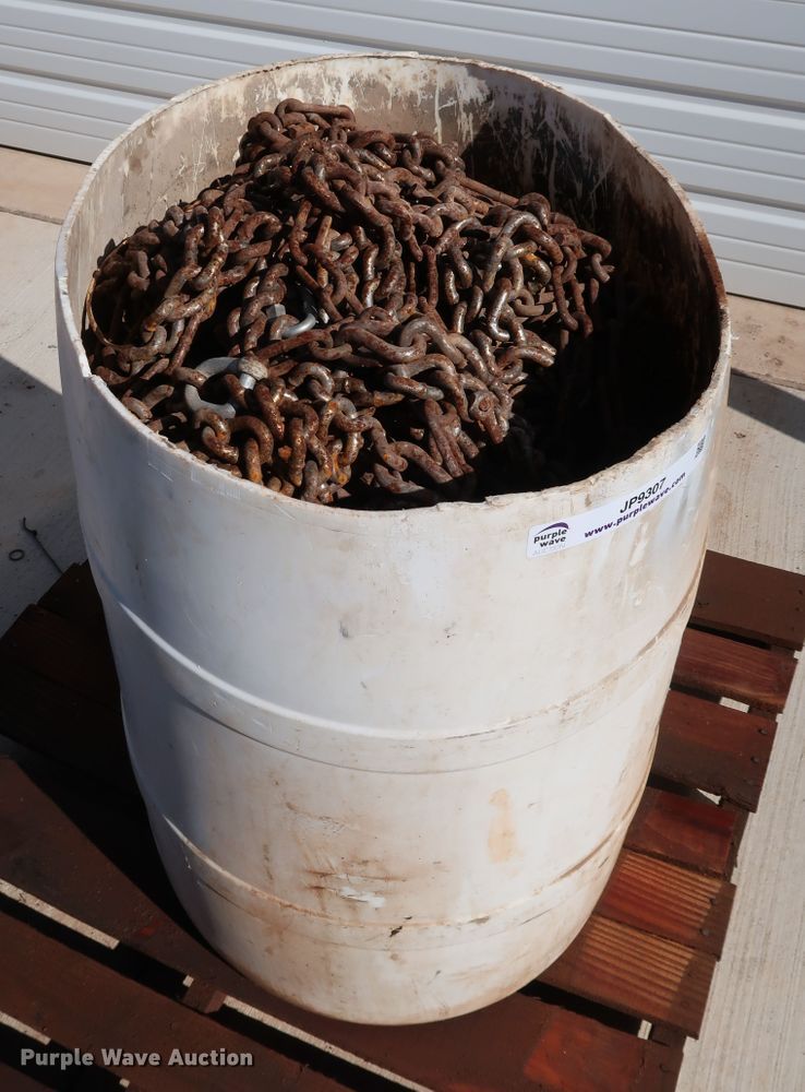 image for item JP9307 Tire chains