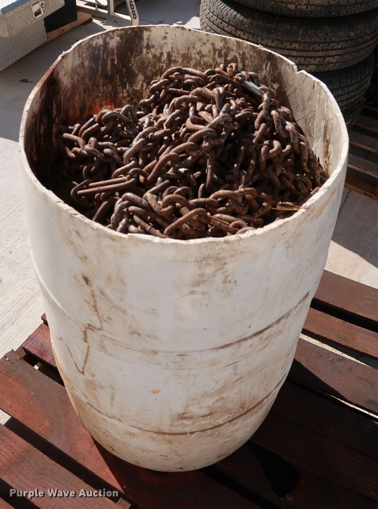 image for item JP9307 Tire chains