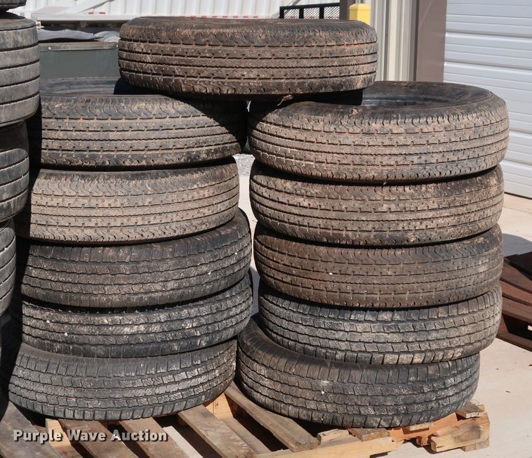 image for item JP9309 (11) ST235/80R16 tires