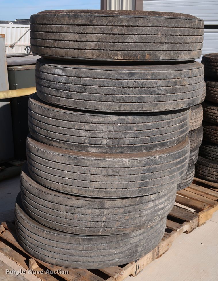 image for item JP9310 (6) Firestone FT492 11R24.5 tires