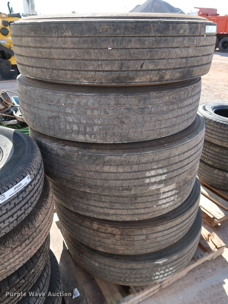 image for item JP9310 (6) Firestone FT492 11R24.5 tires