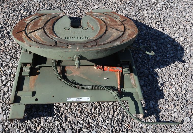 image for item JP9312 Holland fifth wheel plate