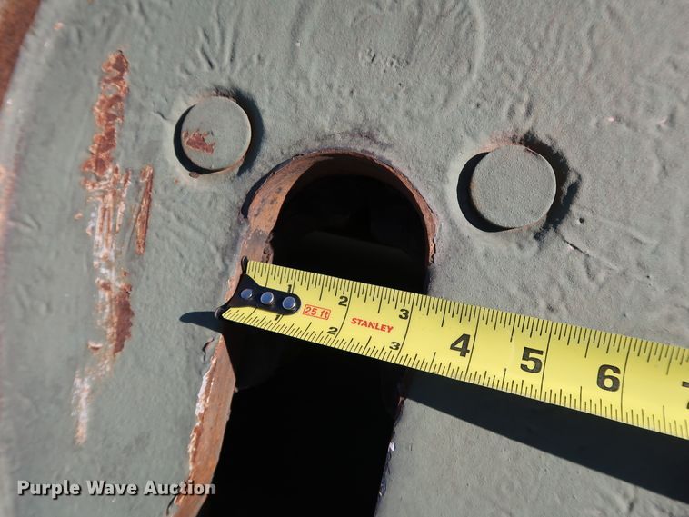 image for item JP9312 Holland fifth wheel plate