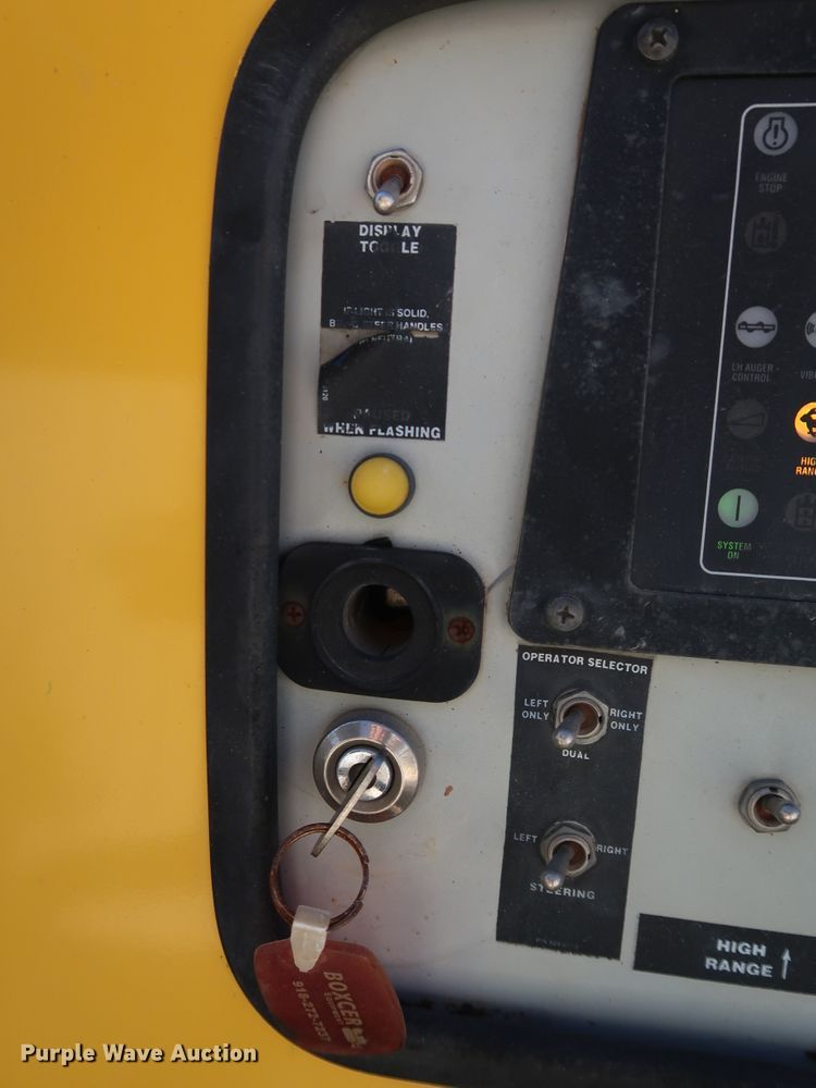 image for item JP9317 2008 Mauldin 1750-C  paver