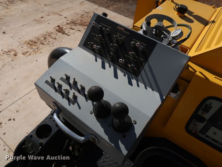 image for item JP9317 2008 Mauldin 1750-C  paver