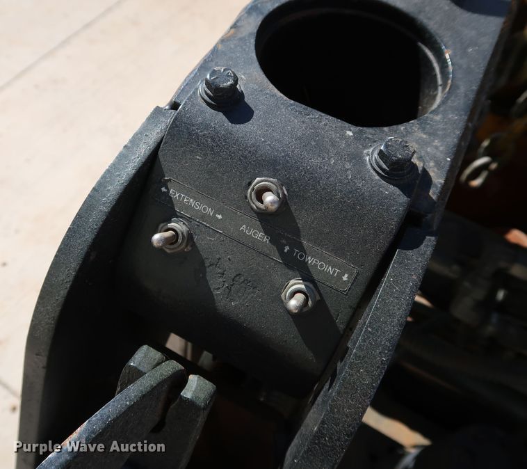 image for item JP9317 2008 Mauldin 1750-C  paver