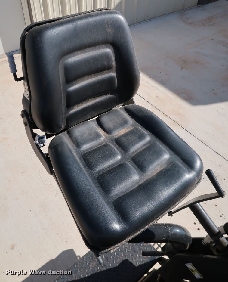 image for item JP9317 2008 Mauldin 1750-C  paver