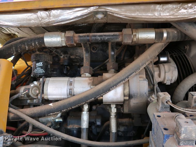 image for item JP9317 2008 Mauldin 1750-C  paver