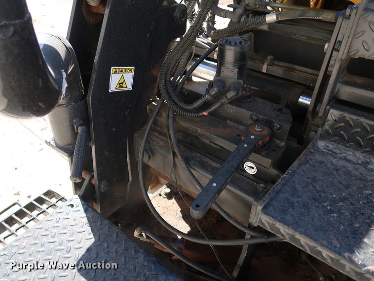 image for item JP9317 2008 Mauldin 1750-C  paver