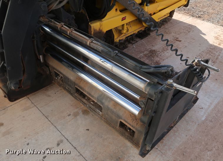 image for item JP9317 2008 Mauldin 1750-C  paver