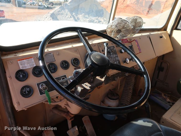 image for item JP9318 1983 Am General M915A1  dump truck