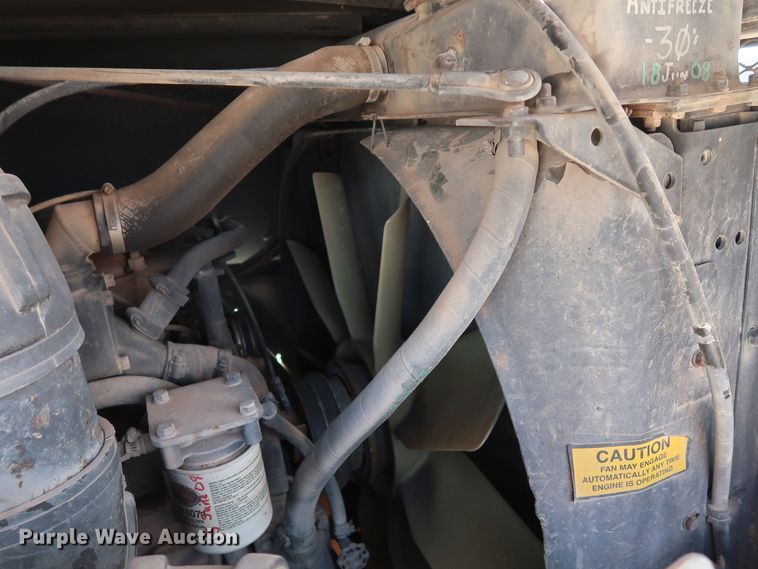 image for item JP9318 1983 Am General M915A1  dump truck