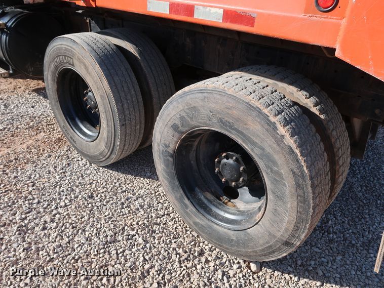 image for item JP9318 1983 Am General M915A1  dump truck