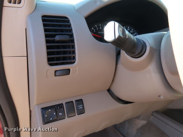 image for item JP9319 2013 Nissan Frontier SV  King Cab pickup truck