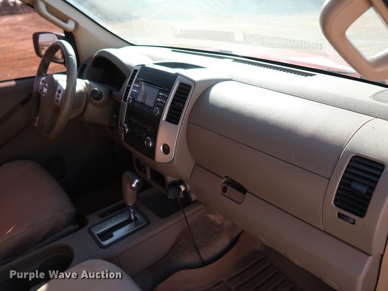 image for item JP9319 2013 Nissan Frontier SV  King Cab pickup truck