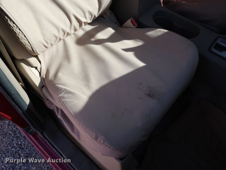 image for item JP9319 2013 Nissan Frontier SV  King Cab pickup truck