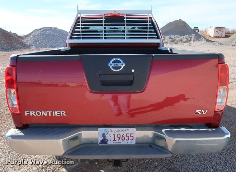 image for item JP9319 2013 Nissan Frontier SV  King Cab pickup truck