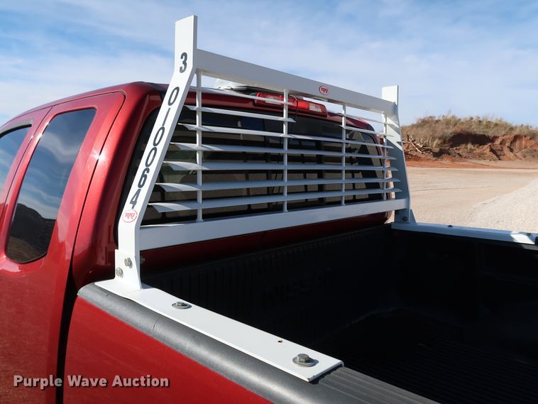 image for item JP9319 2013 Nissan Frontier SV  King Cab pickup truck