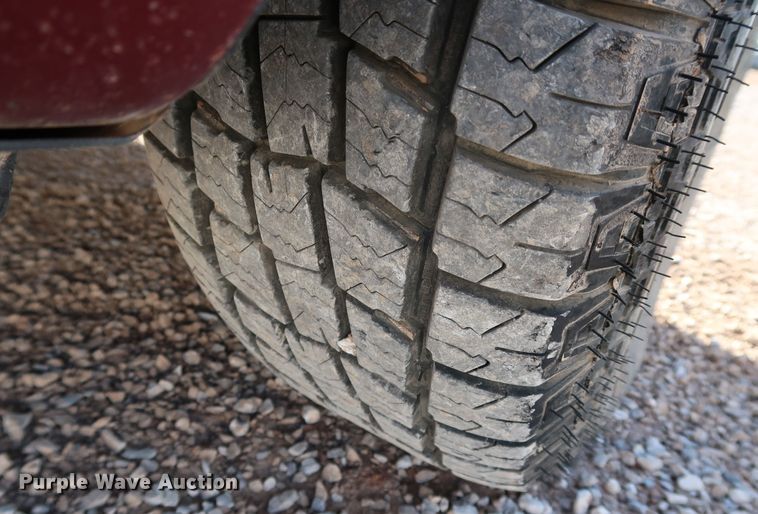 image for item JP9319 2013 Nissan Frontier SV  King Cab pickup truck